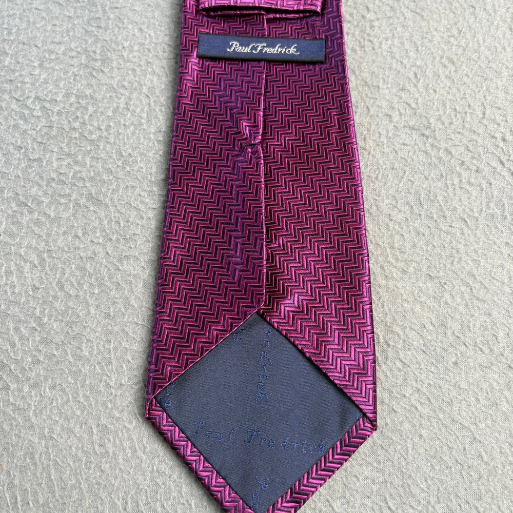 Paul Fredrick Mens Silk Necktie Magenta Pink Purple Chevron Herringbone Tie - Picture 4 of 8